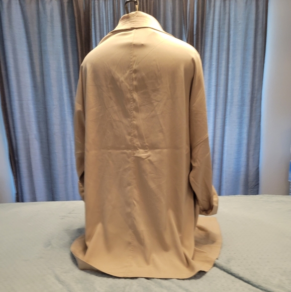 Max Studios Jacket/Cardigan - Picture 8 of 16